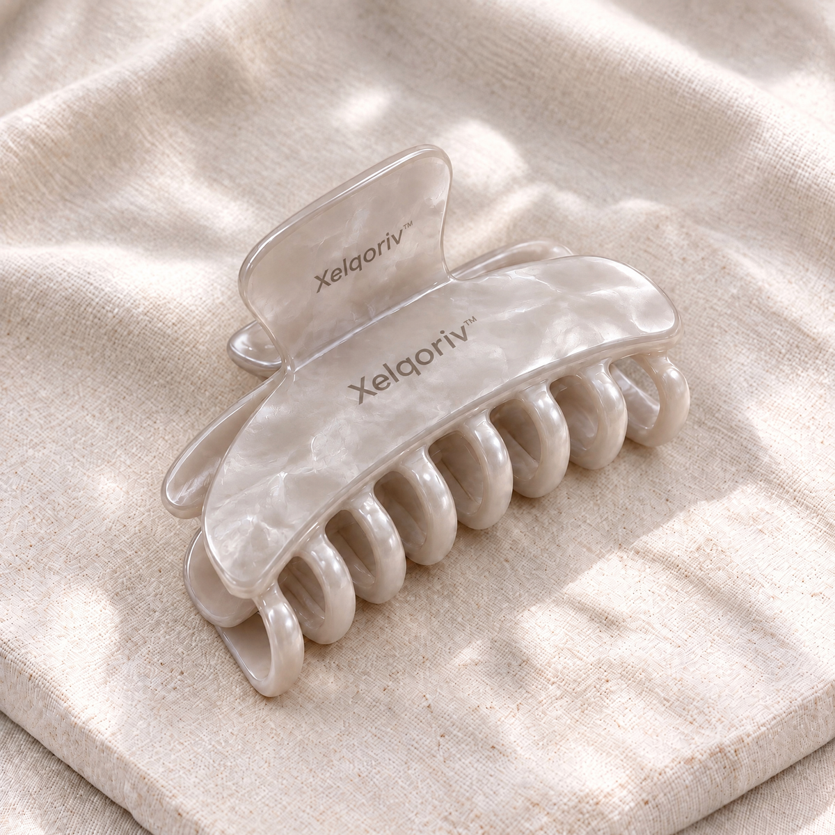 Xelqoriv™ Pearlescent Cream Large Hair Claw Clip, French Acetate Non-Slip Hair Clamp for Women (Thick &amp; Thin Hair)